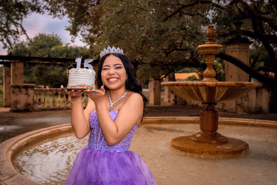 Quinces & Mitzvahs photograph 33